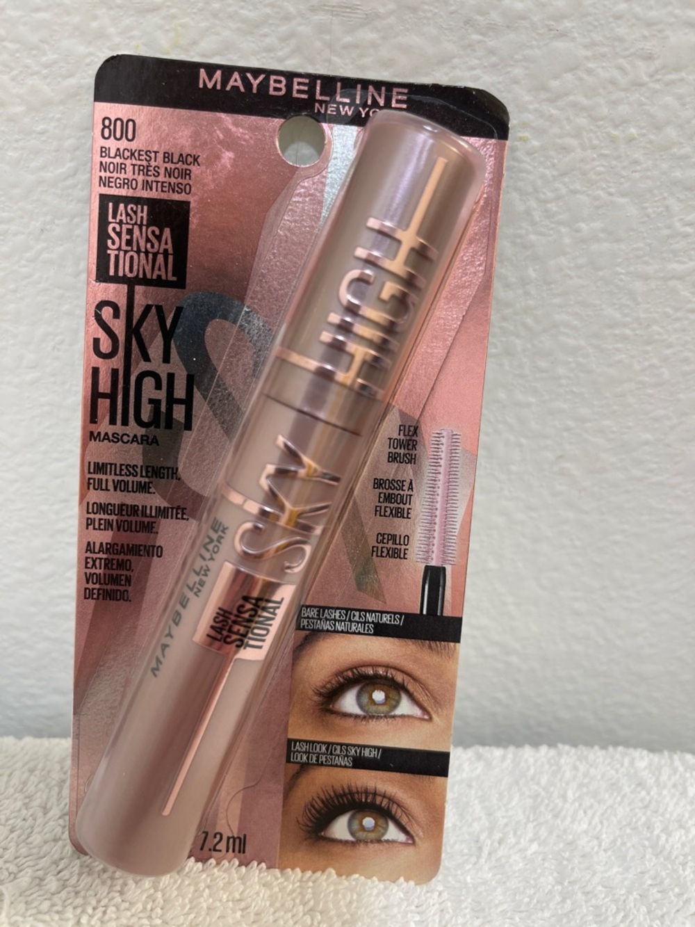 Maybelline sky High mascara 
800-Blackest Black.